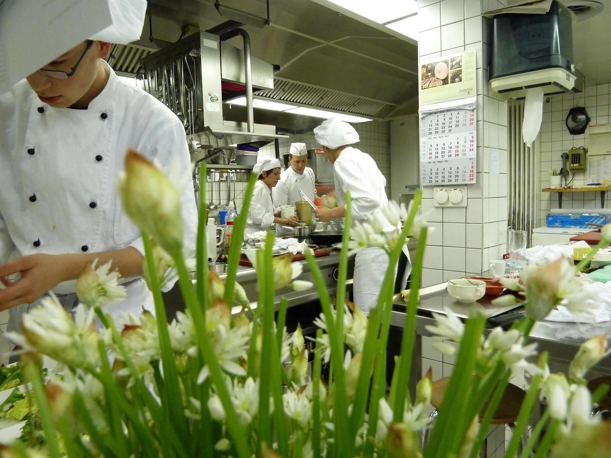 Hotel & Restaurant Forni Airolo Ngoại thất bức ảnh