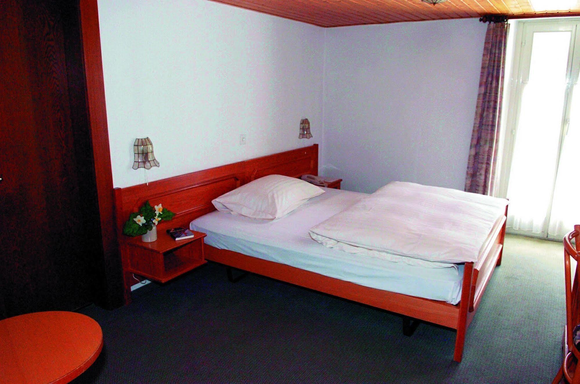 Hotel & Restaurant Forni Airolo Ngoại thất bức ảnh
